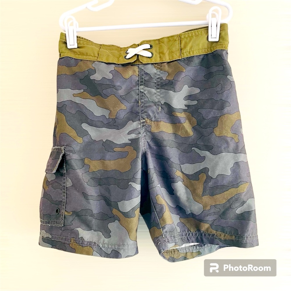 Cat & Jack Camo Boys Swim Trunks With Attached Briefs 6 7